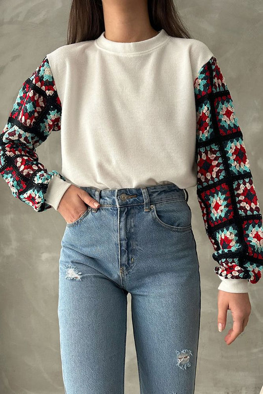 Pull blanc manches imprimées
