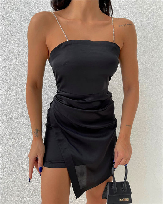 Robe courte satin noire
