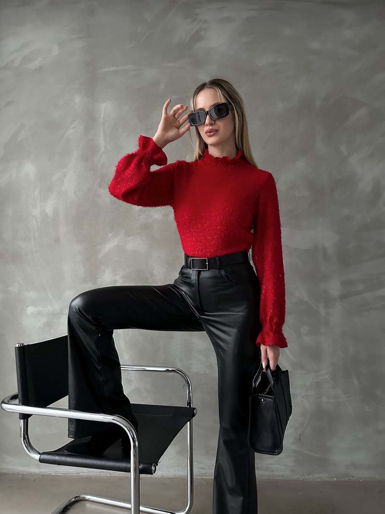 Blouse rouge poils