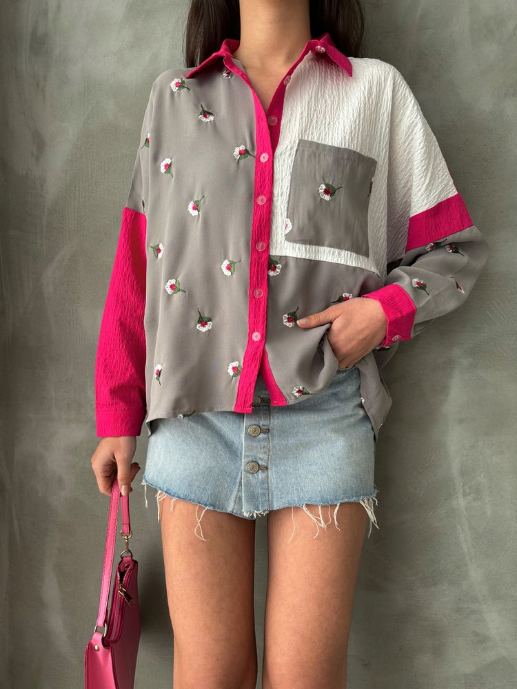Chemise imprimée grise et fuchsia
