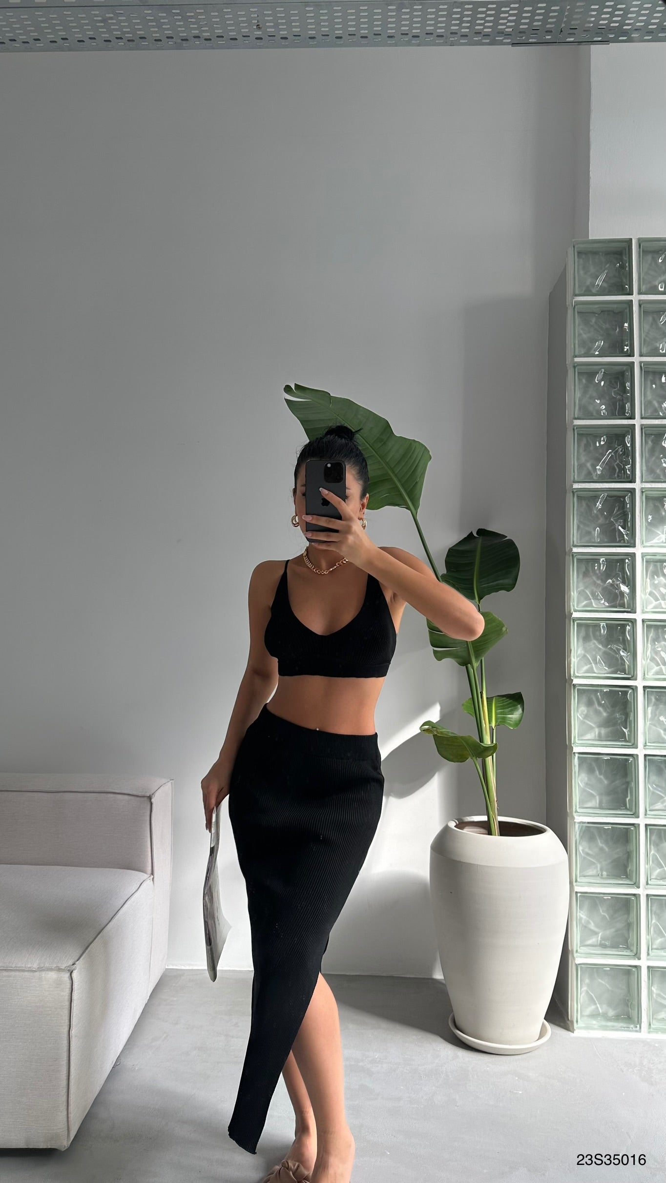 433 - Ensemble noir jupe + crop top