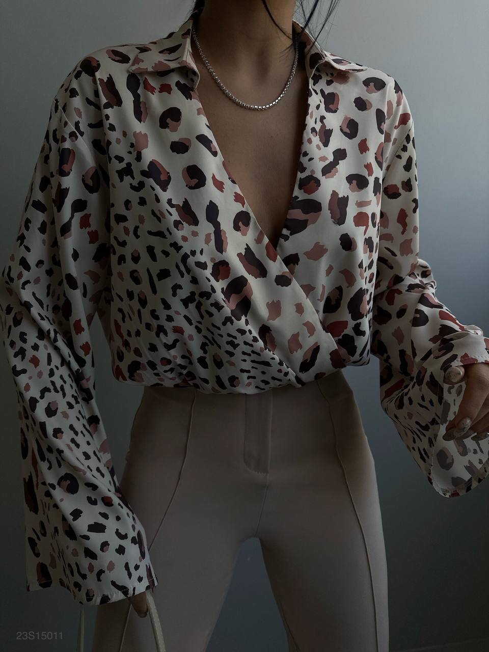 Chemisier léopard beige