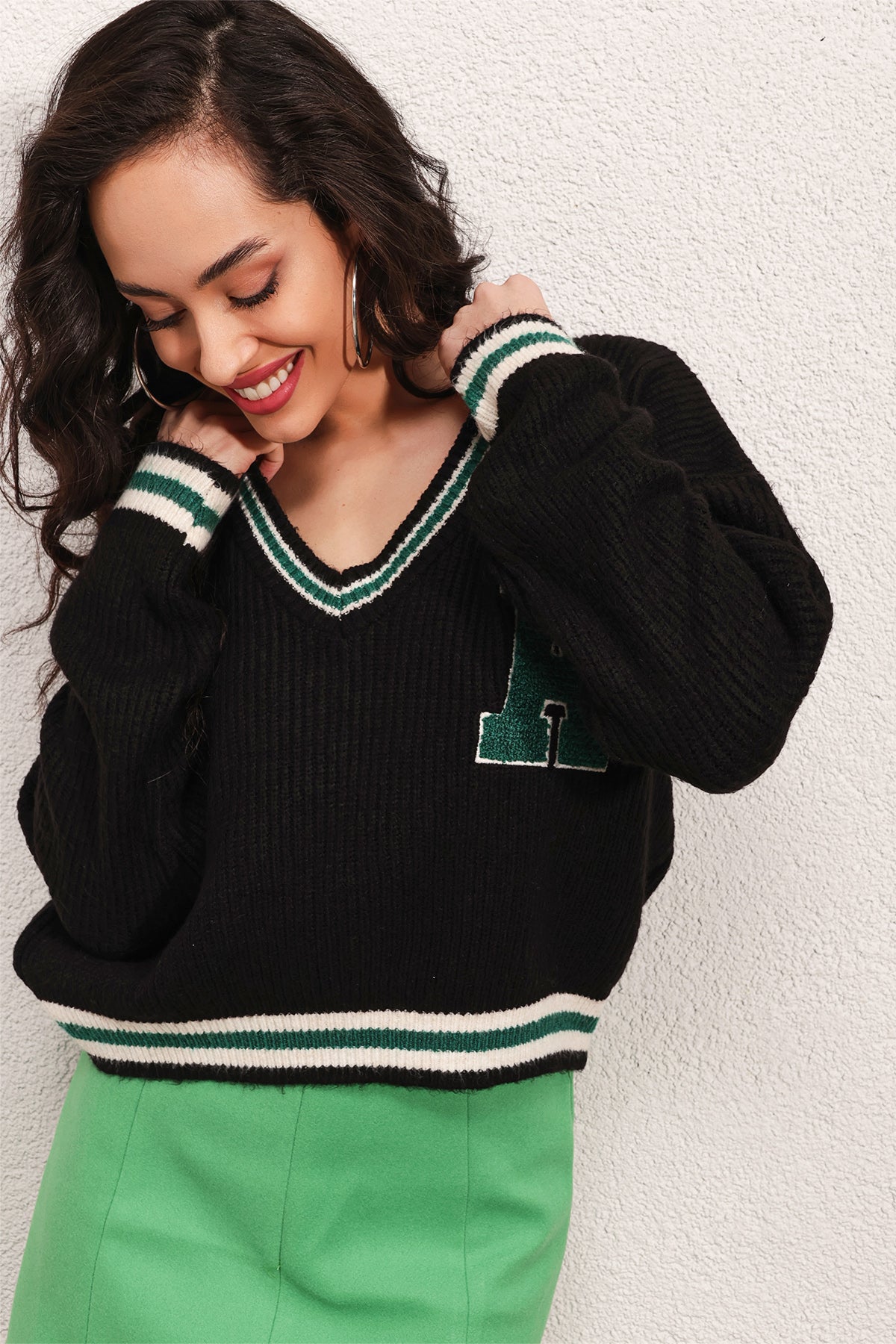 Pull noir et vert