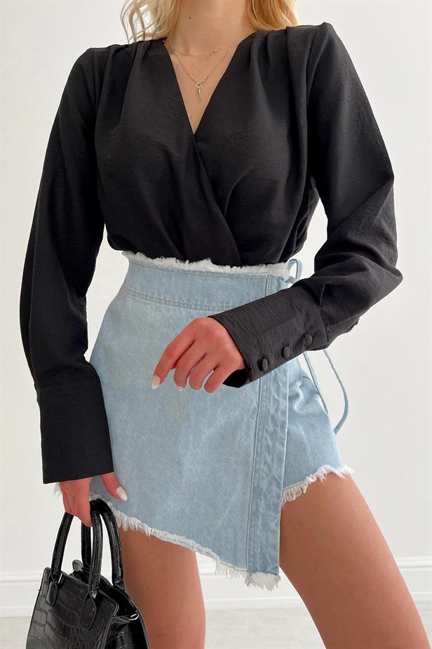 Chemise cache coeur noire