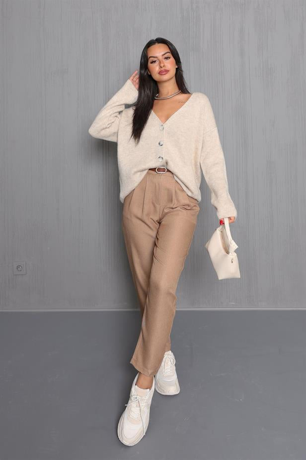 Pantalon carotte camel + ceinture