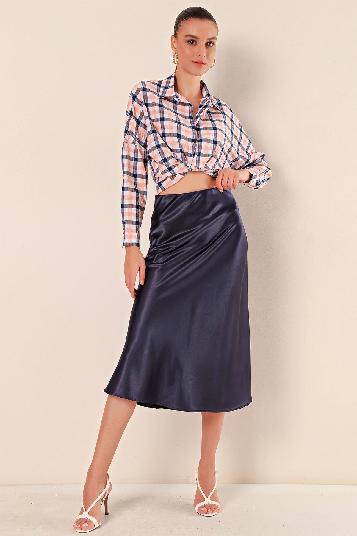 Jupe satin bleu marine