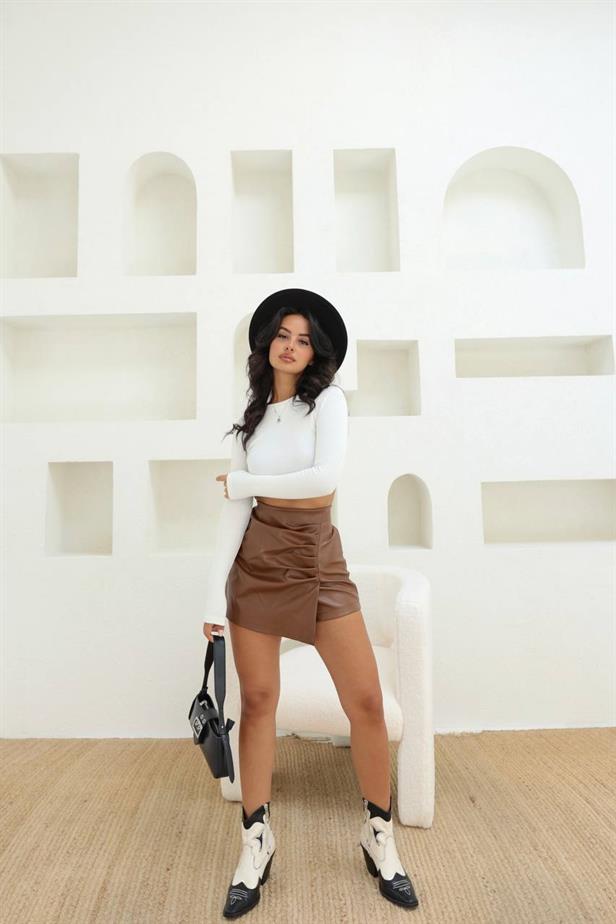 Jupe-short cuir marron