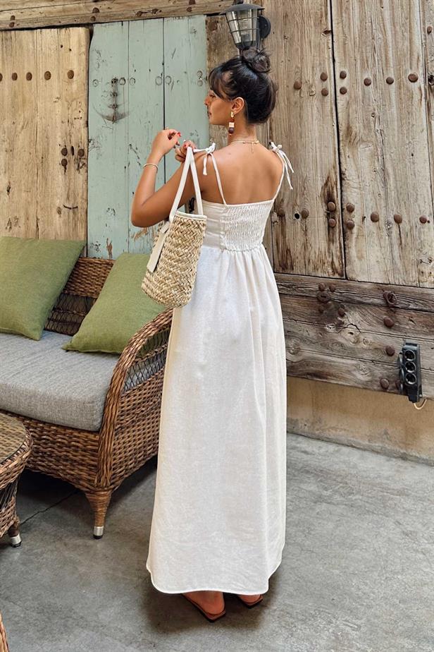 Robe longue brodée