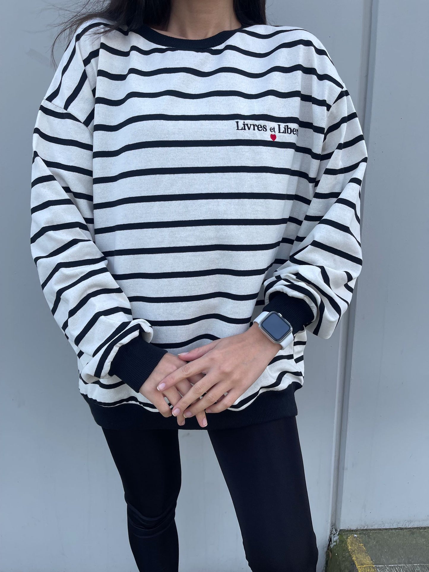 Sweat rayé brodé