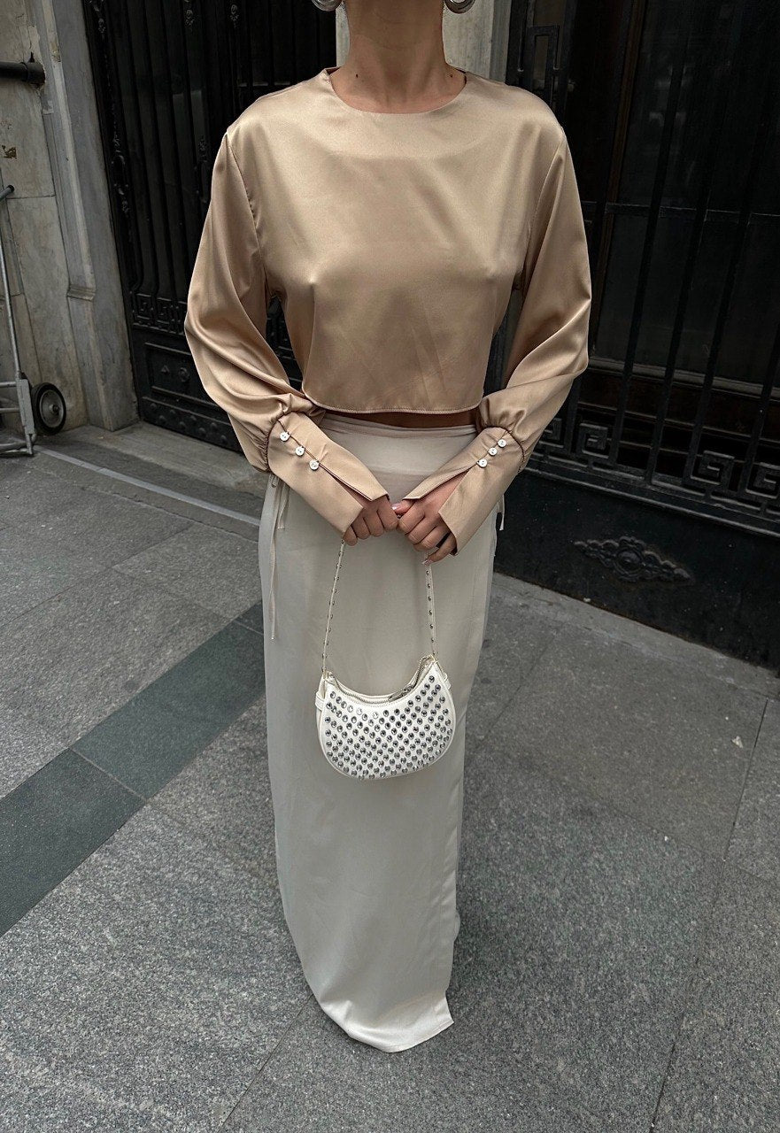 445 - Crop top satin beige