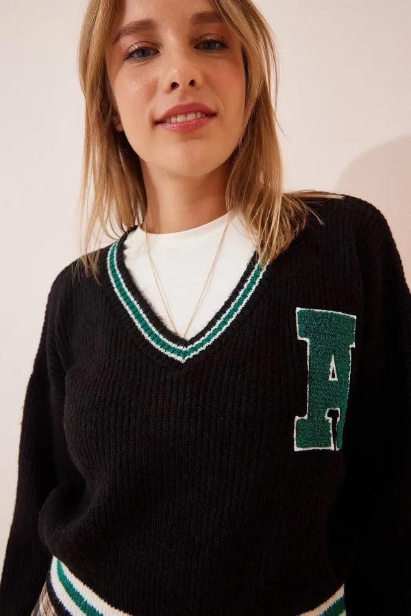 621 - Pull noir et vert