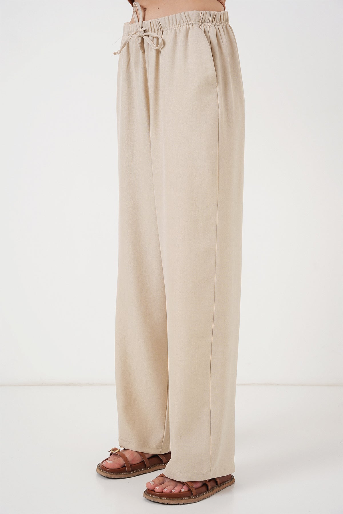 496 - Pantalon large lin beige
