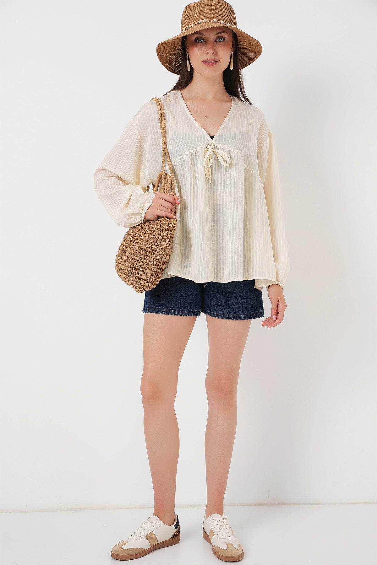 489 - Blouse col V écrue
