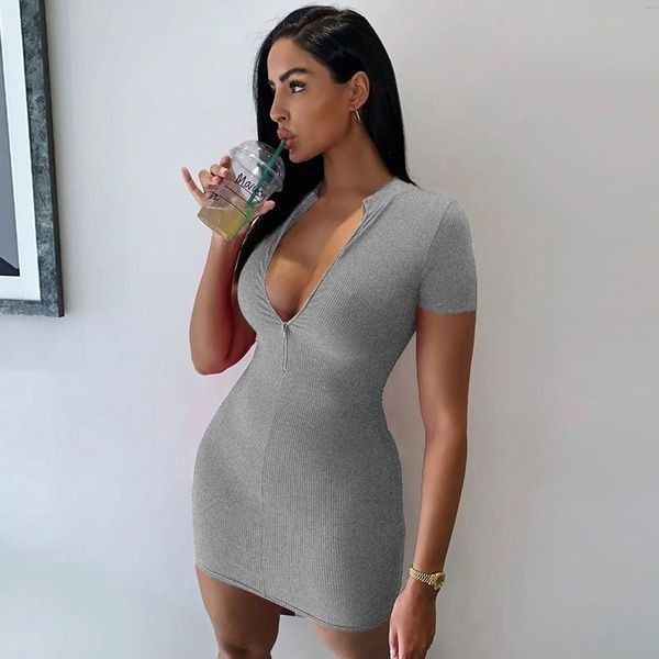 Robe grise Kim
