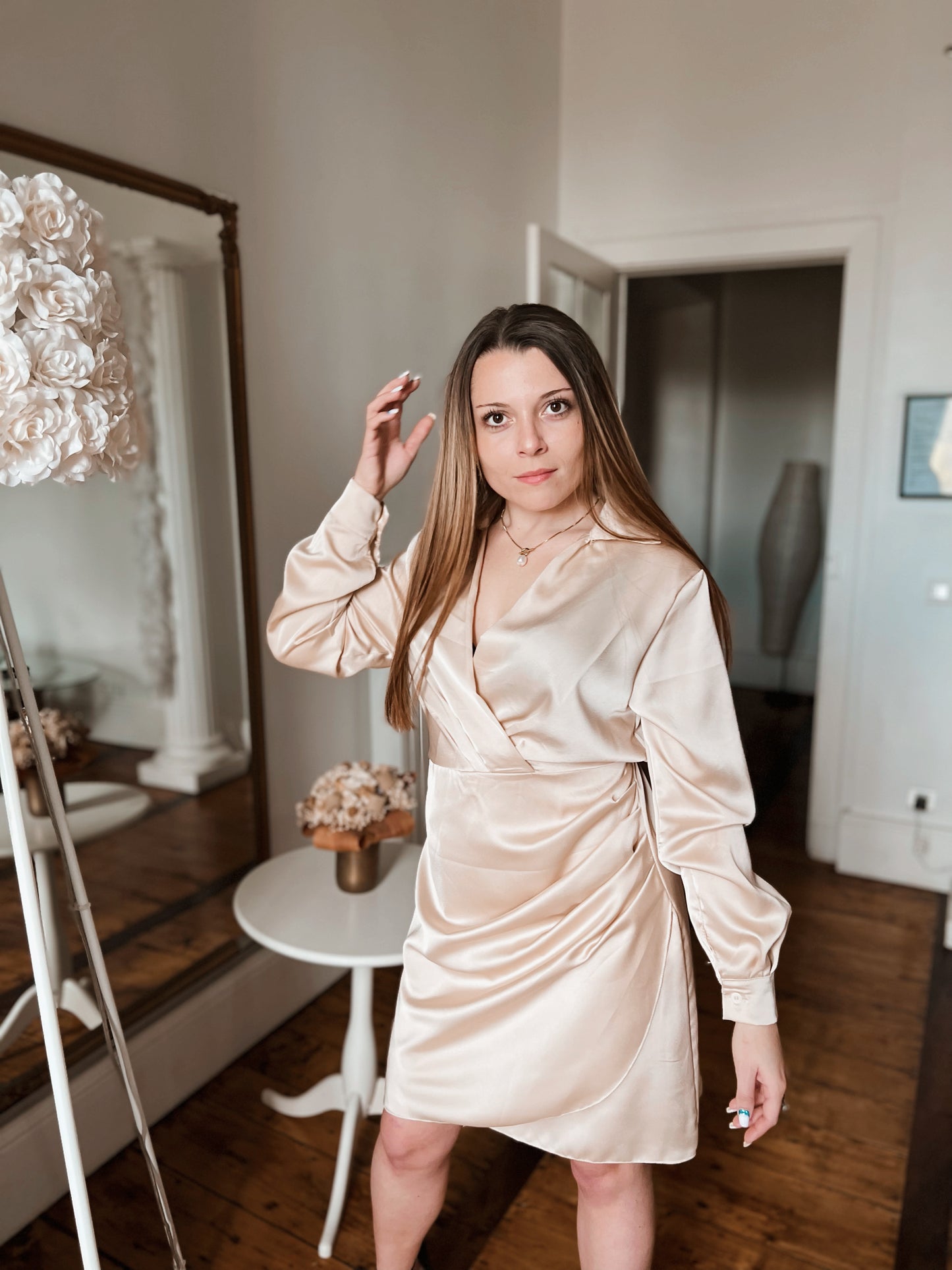Robe blazer satin Kayla Beige