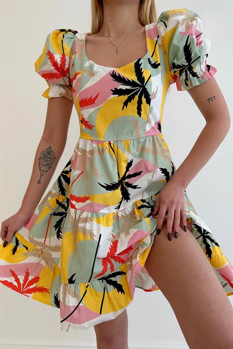 Robe patineuse coloré