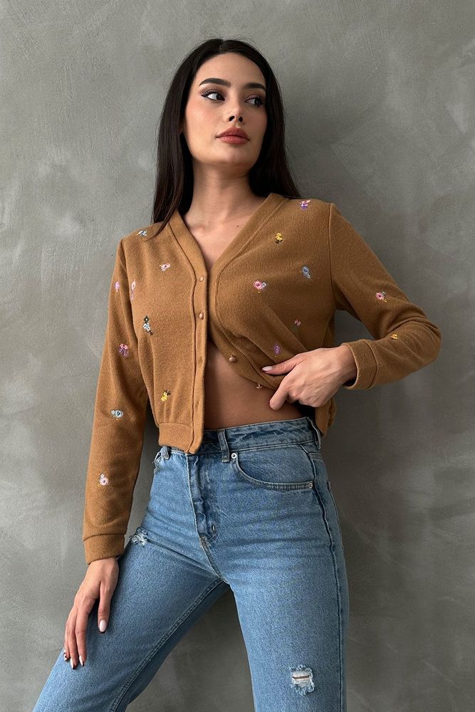 Cardigan marron brodé