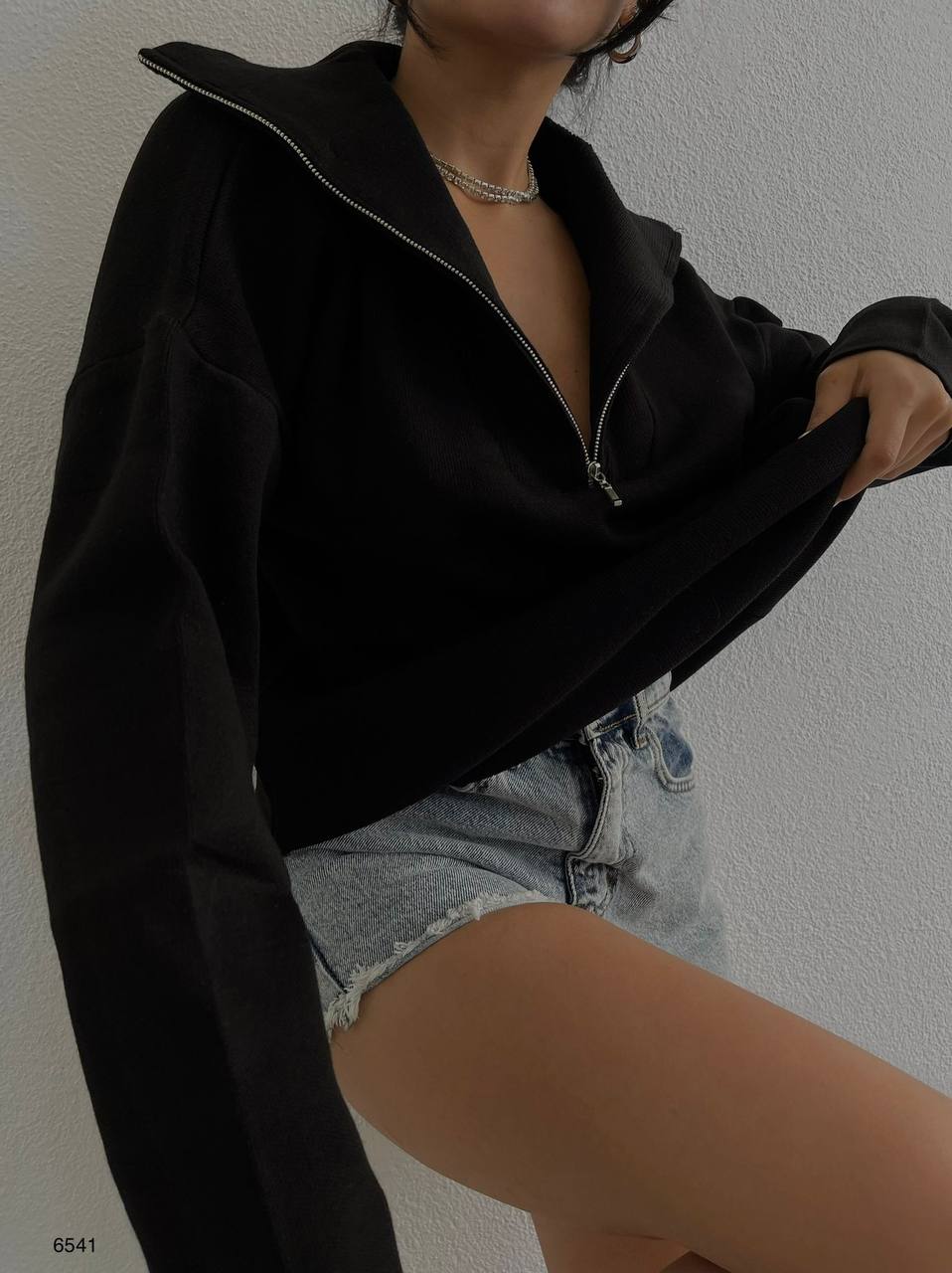 400 - Pull zippé noir