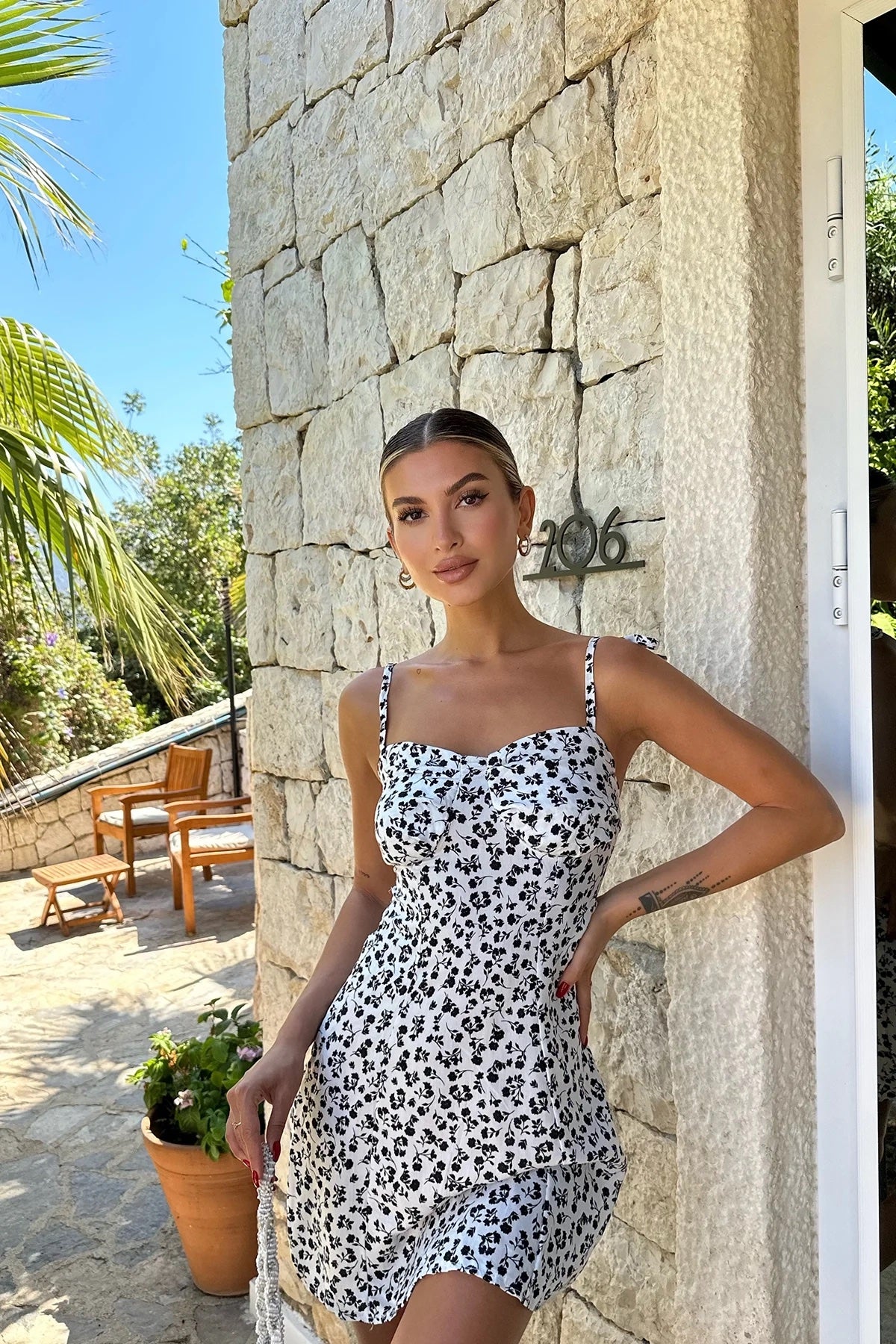 Robe imprimée noire et blanche