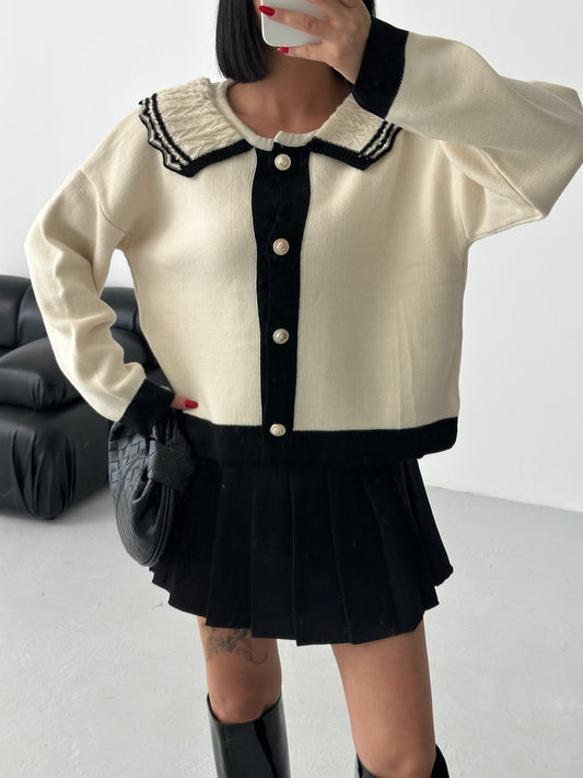 638 - Gilet beige et noir