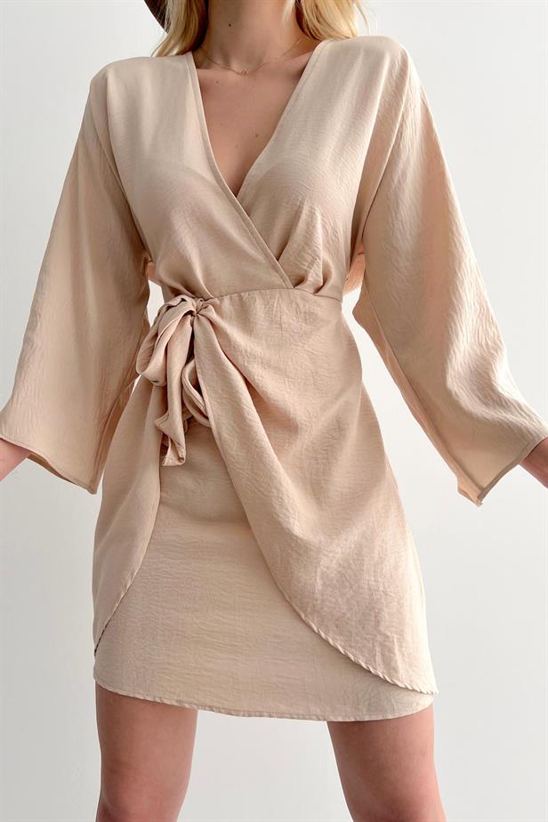 Robe croisée écru