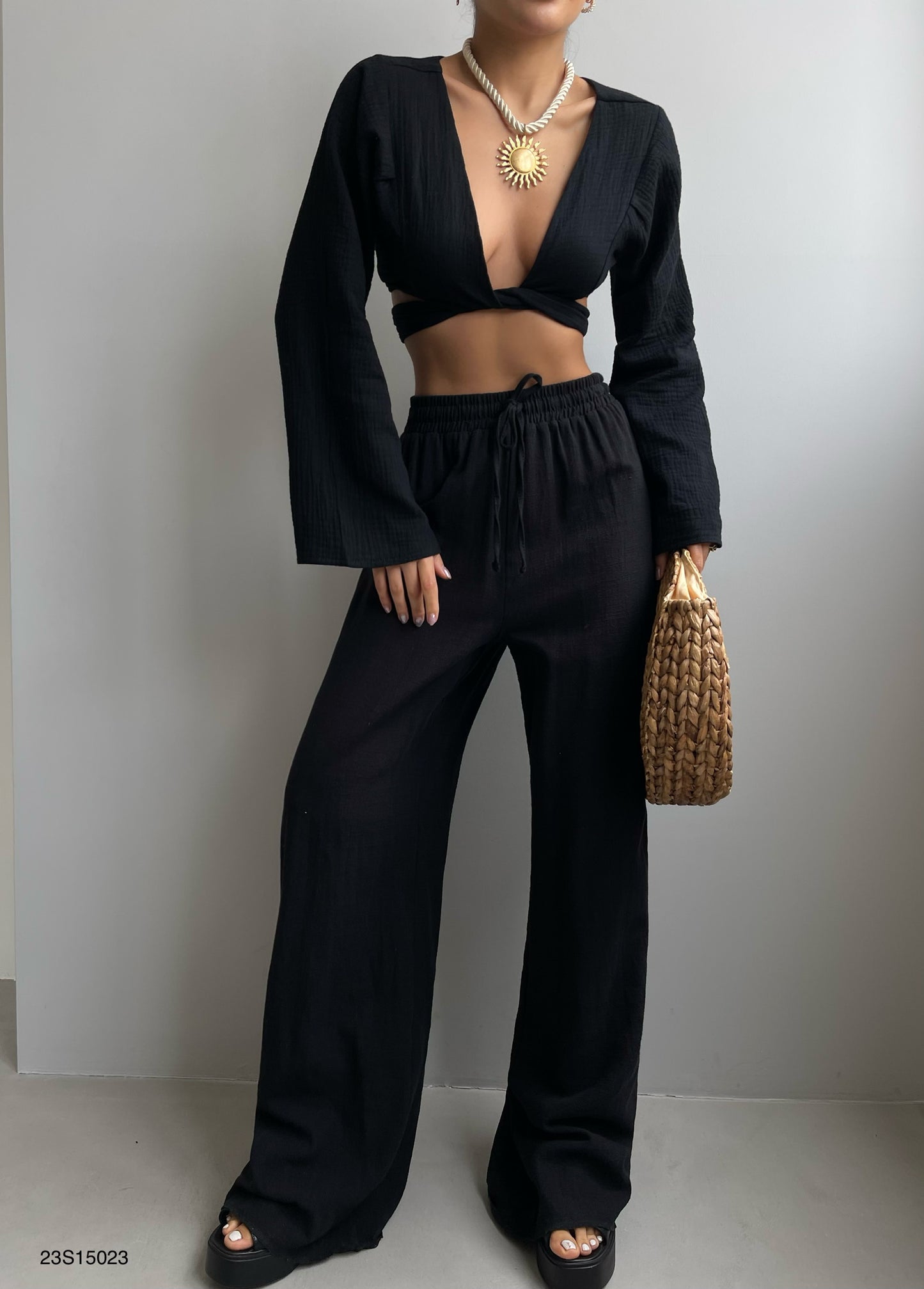 403 - Blouse noire gaze de coton