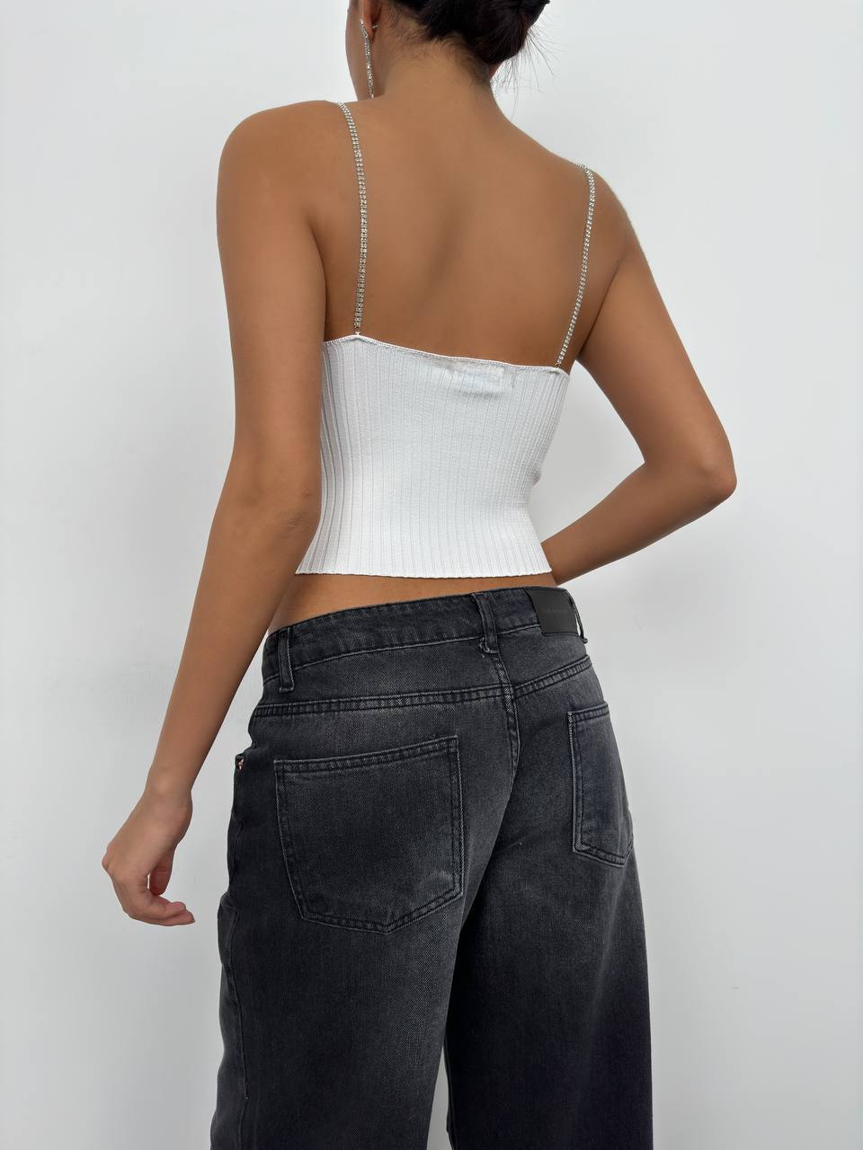 436 - Crop top blanc + strass