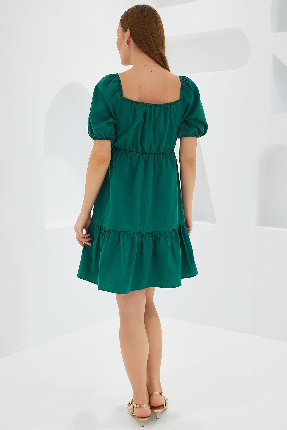 529 - Robe patineuse verte