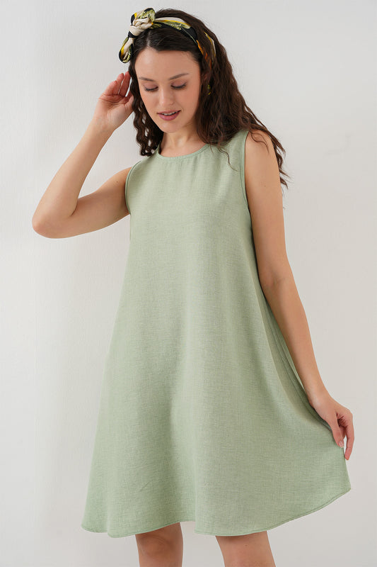 537 - Robe courte lin vert d'eau