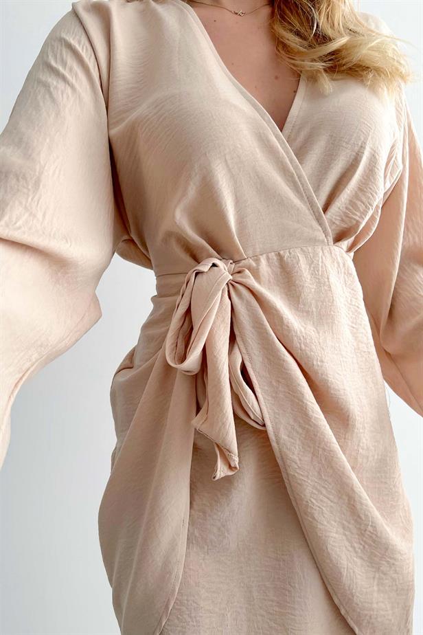 Robe croisée écru