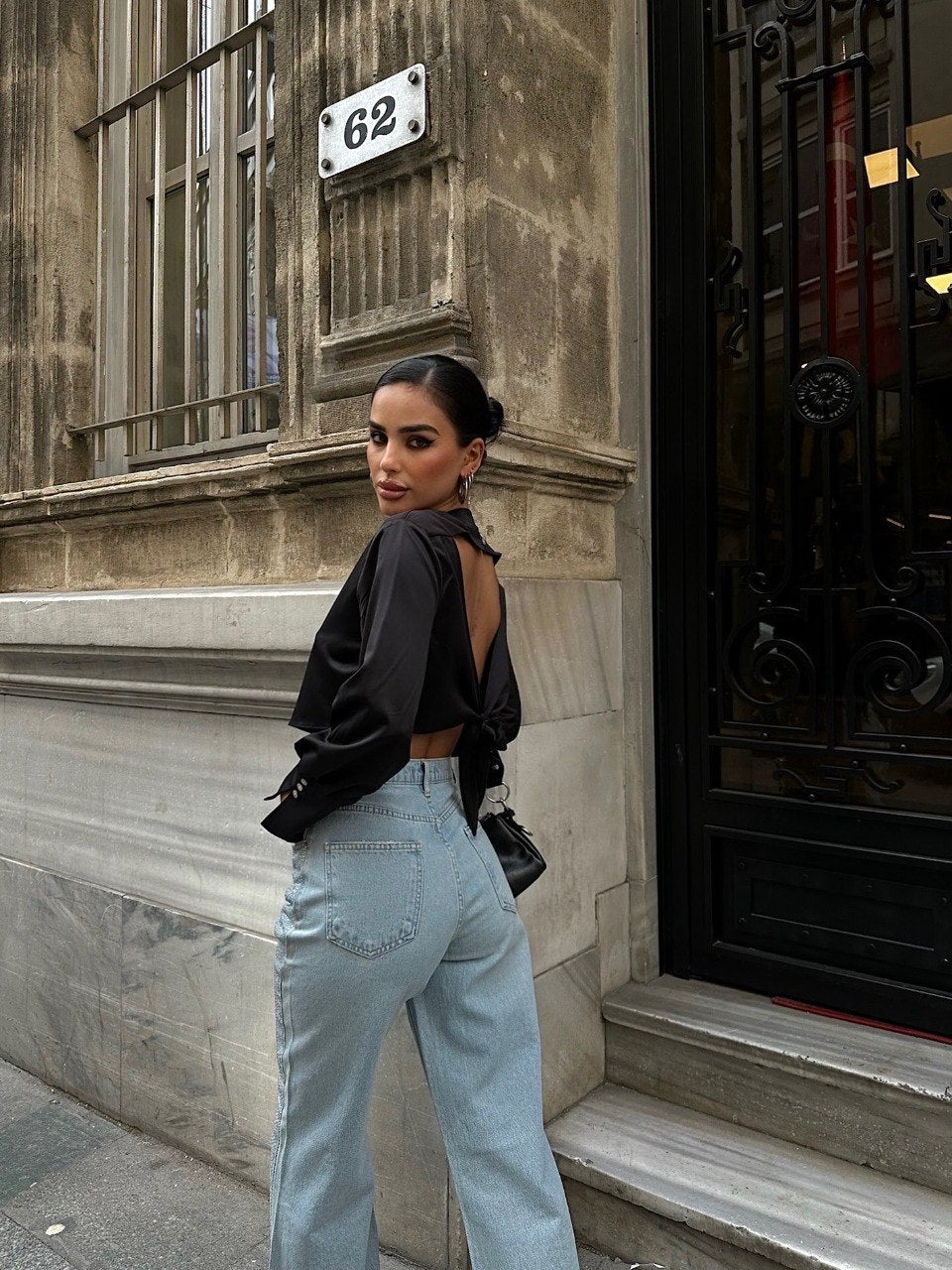 443 - Crop top satin noir