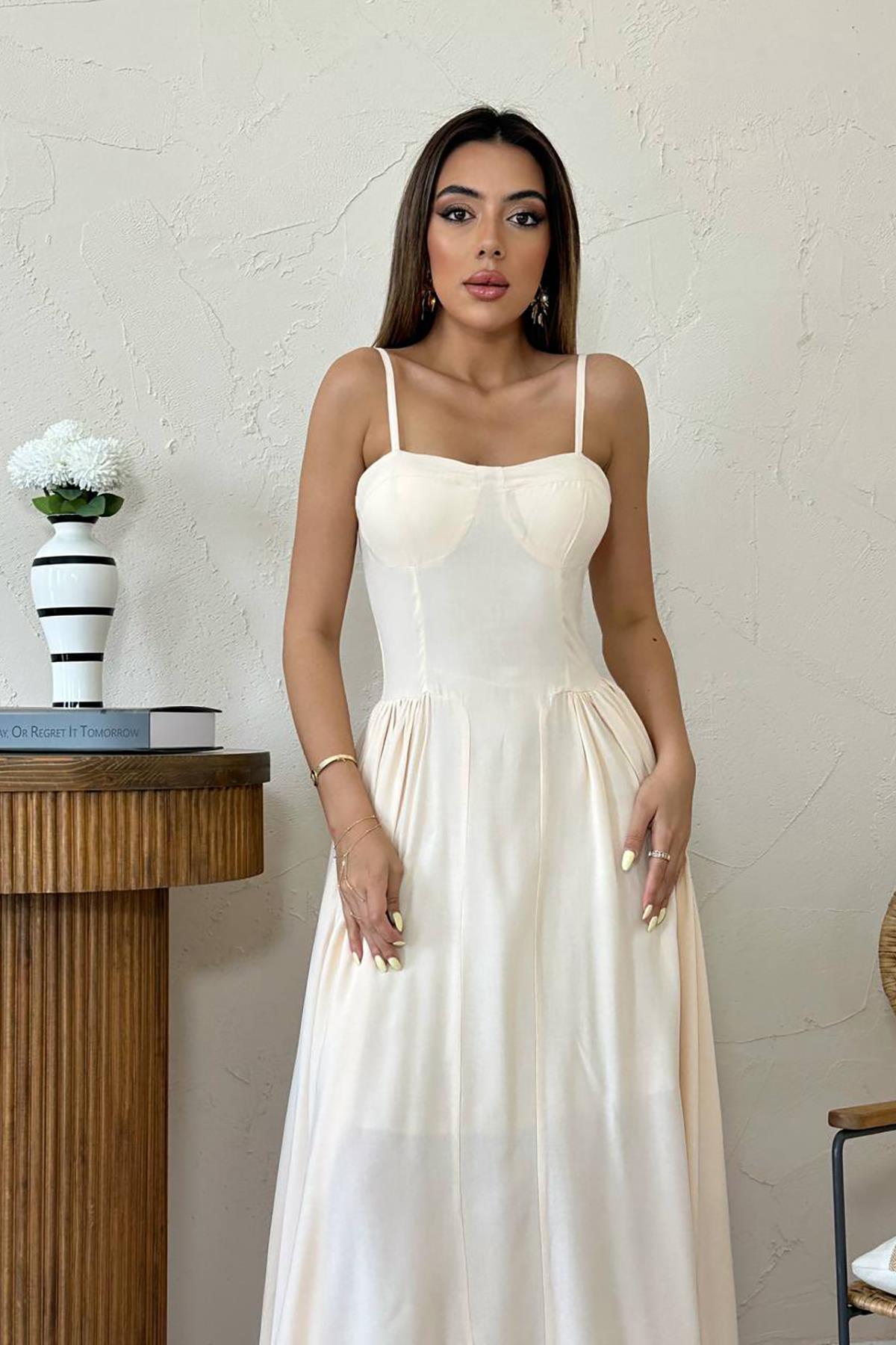 644 - Robe longue écrue