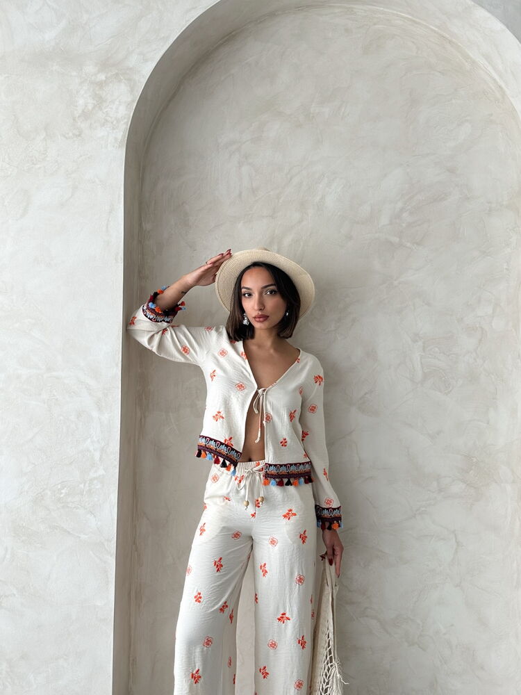 602 - Chemisier à nouer beige / coloré