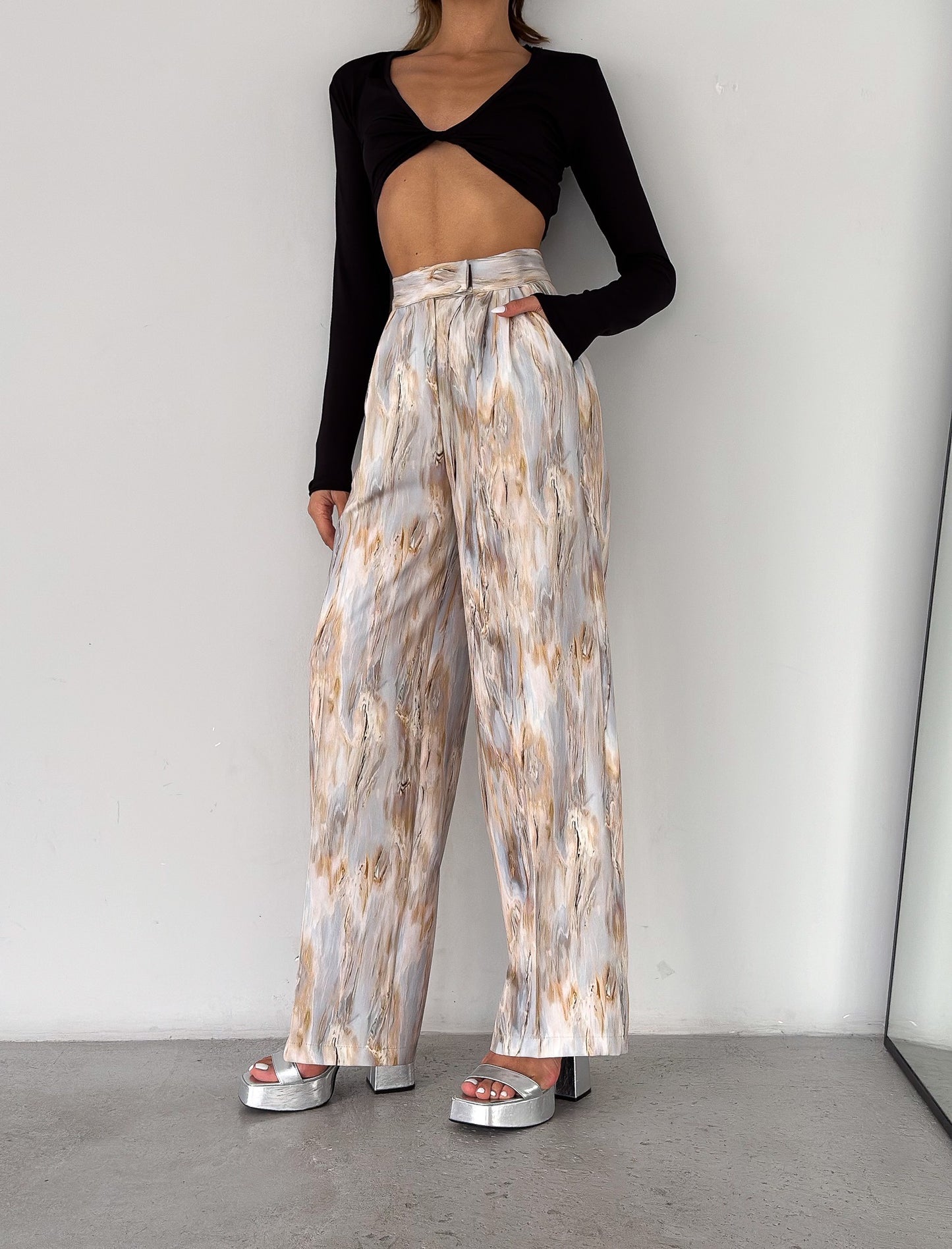 Pantalon effet marbre beige