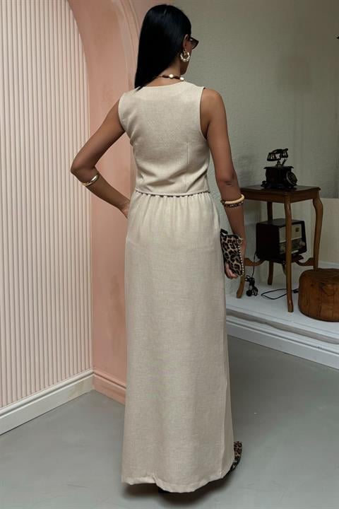 593 -  Ensemble jupe longue et gilet