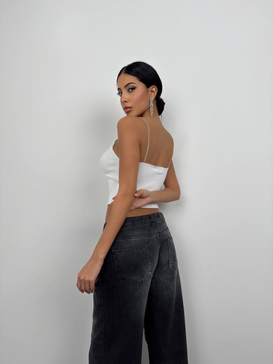 436 - Crop top blanc + strass