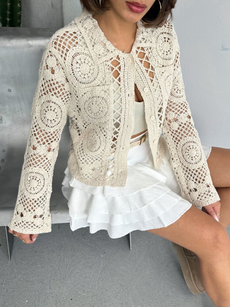 572 - Veste ajourée beige