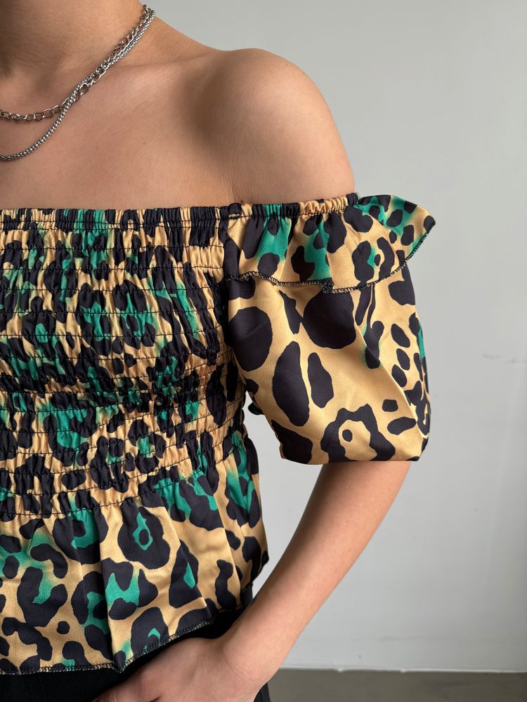 Crop top bouffant léopard