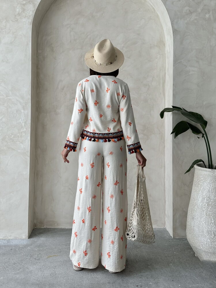 602 - Chemisier à nouer beige / coloré