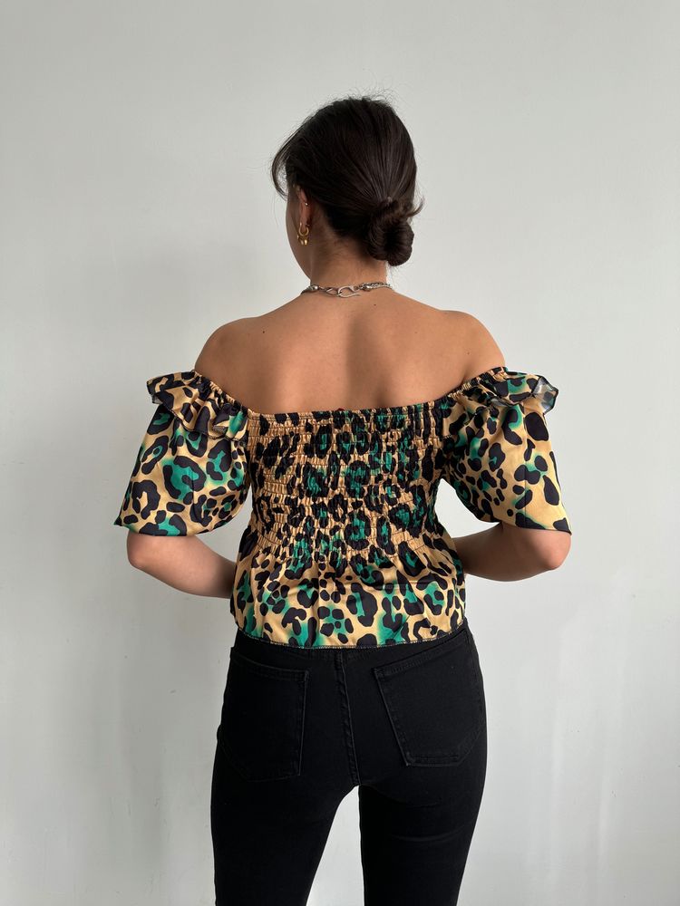 Crop top bouffant léopard