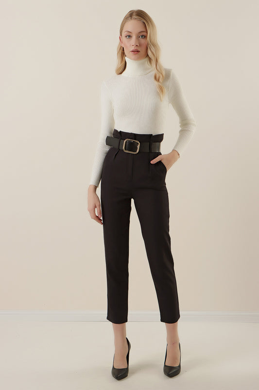 508 - Pantalon noir avec ceinture