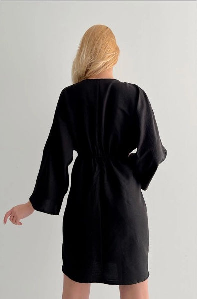 Robe croisée noire