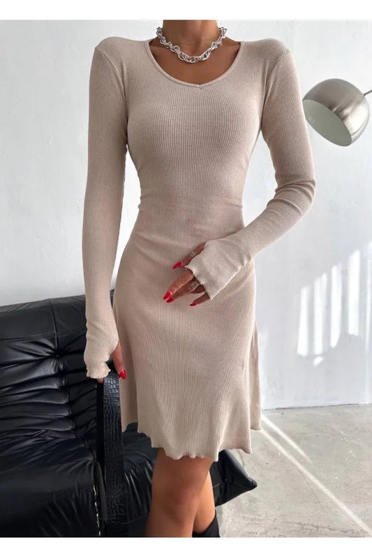 624 - Robe mailles beige
