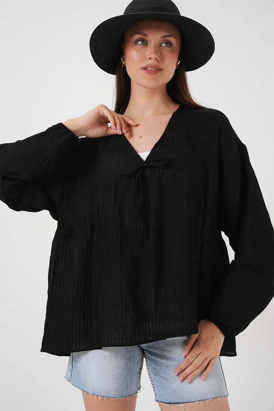 538 - Blouse col V noire