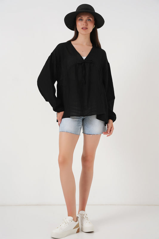 538 - Blouse col V noire