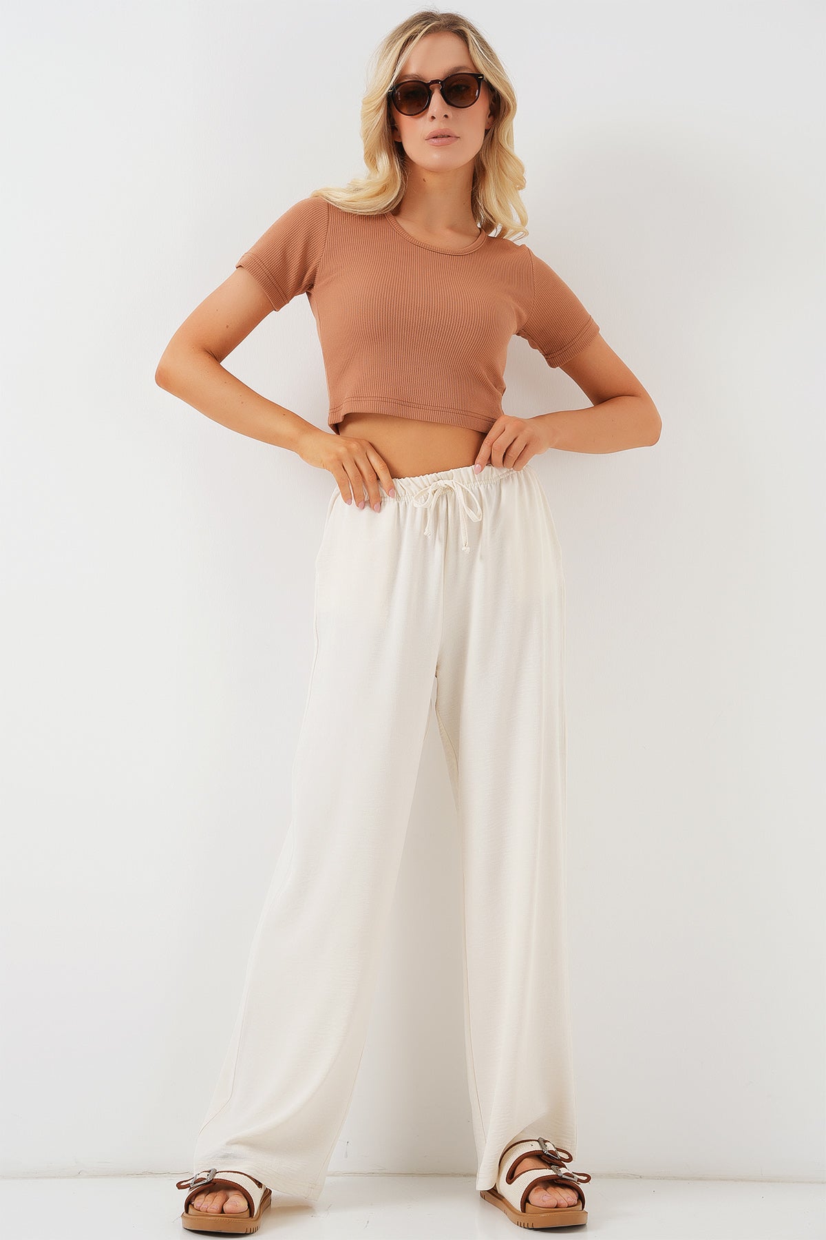 536 - Pantalon large lin écrue