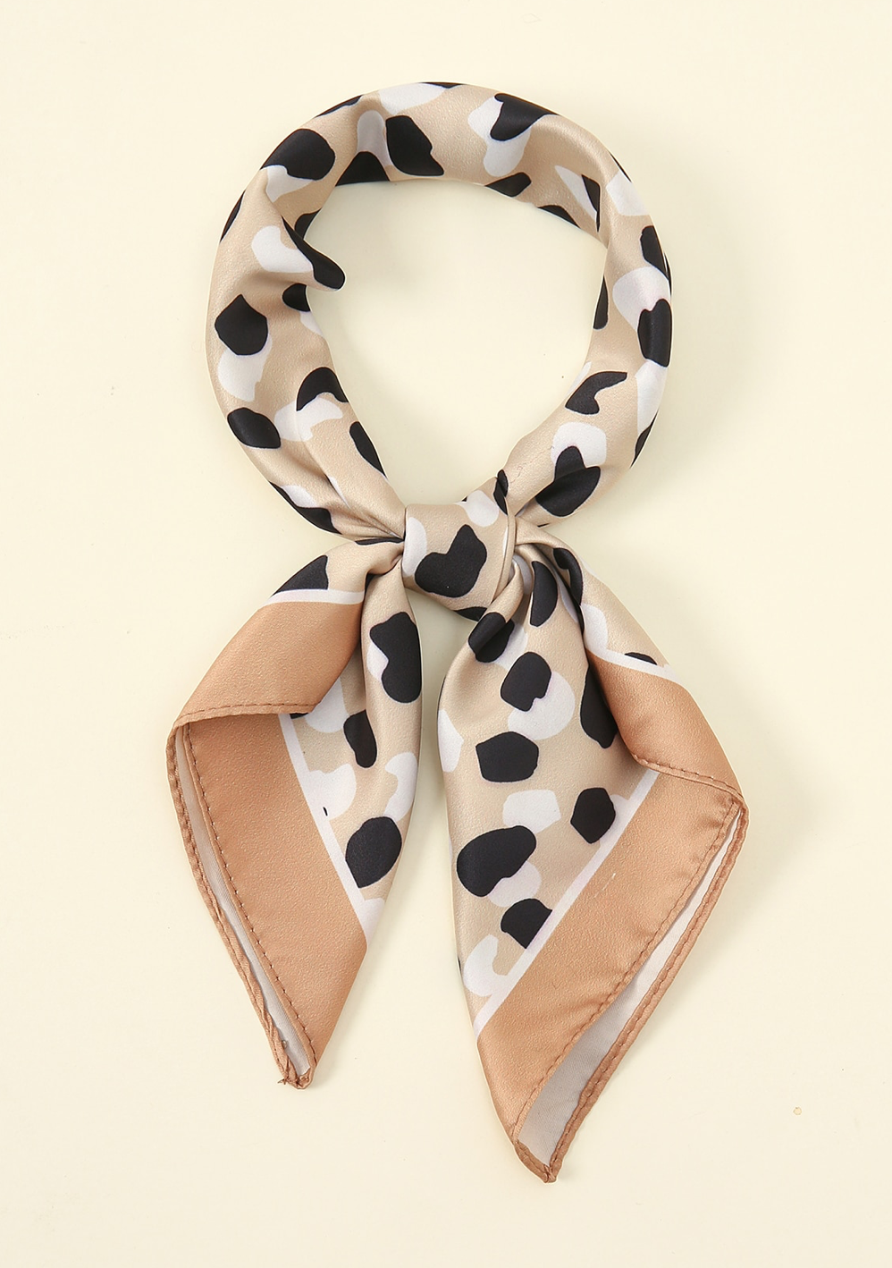 Foulard léopard